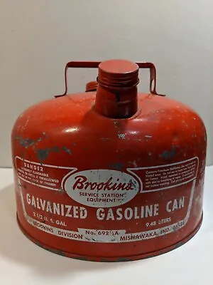 VINTAGE Brookins Galvanized Metal Gas Can 2.5 Gallon Model # M-692.5A  • $35