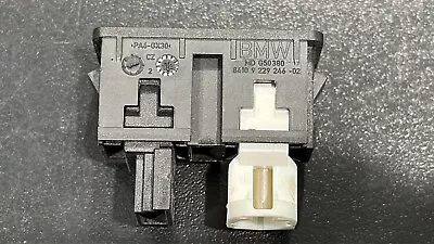 Mini Cooper R55 R56 R57 R58 R59 F55 F56 F57 Usb Aux-in Socket Oem • $35.99