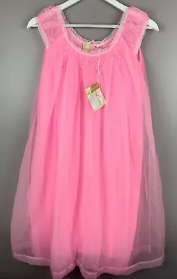 Vintage Dorsay Peignoir Nightgown Bright Pink Chiffon Lined Lace Trim Pearls NWT • $39.96