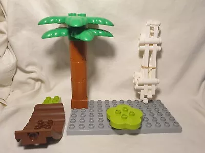 LEGO DUPLO Palm Tree Swing Plant Fence Pieces Replacement Parts Lot Blocks  • $22.95