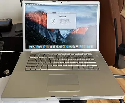 Apple MacBook Pro 15-inch 2.2 GHz 4GB Intel Core 2 Duo 2007 SSD NVidia 8600M GT • $89