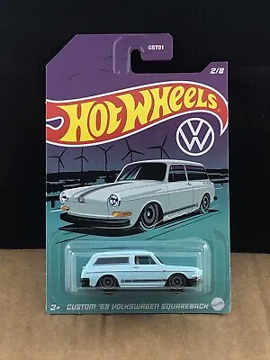 Hot Wheels Custom 69 Volkswagen Squareback 2/8 1/64 COMB SHIP $1 PER MULT • $4.66