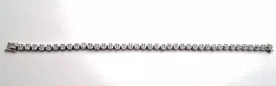 Zales 2 Ct. Wt. 14k White Gold Flower Design 40 Diamond Tennis Bracelet • $675