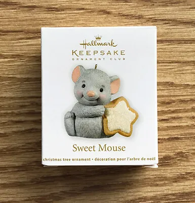 2012 Sweet Mouse ~ Holding Sparkly Star Cookie ~ Hallmark Ornament Club • $4.95