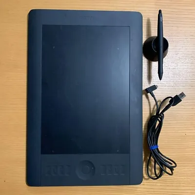 Wacom Pth-650 Intuos5 Medium Touch Tablet - Black • $112.35