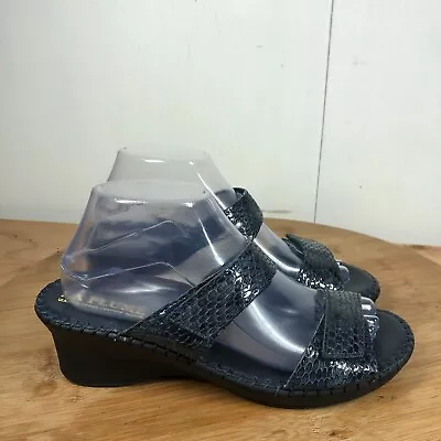 La Plume Sandals 39 Womens 8 Slides Wedge Blue Leather Slip On Open Toe Shoes • $29.97