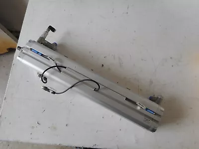 $135 • Buy FESTO PNEUMATIC CYLINDER 40mm X 300mm -- 156045 -- ADVU-40-300-A-P-A