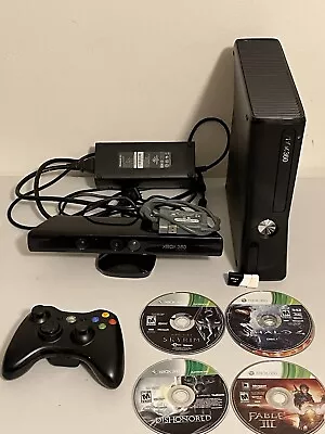 $129.99 • Buy Microsoft Xbox 360 S Model 1439 Console Bundle W/ Kinect + Controller + Memory