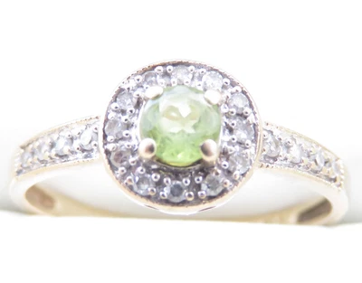$0.99 • Buy Genuine Diamond & Natural Peridot Ring 9K Yellow Gold
