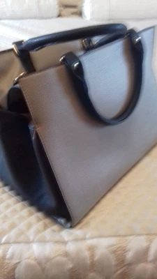 £15 • Buy Carvela Tote Shopper Shoulder Bag Navy Beige Faux Leather NWTs
