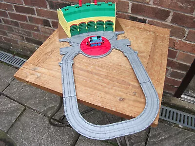 Take Along N Play Thomas Tank Engine & Friends - TIDMOUTH SHEDS PLAYSET + TRAIN • £13.99