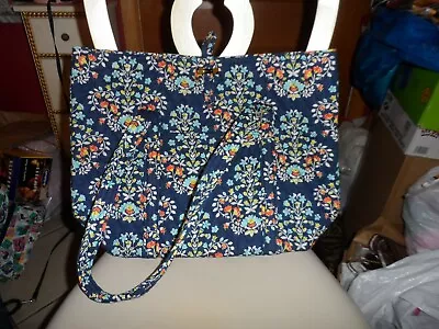 Vera Bradley XL Vera Toggle Tote In Chandelier Floral • $48