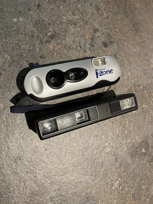£3 • Buy Job Lot Of 2 Camera’s - 1 X Boots 110 Teleflash & 1 X Polaroid I-Zone