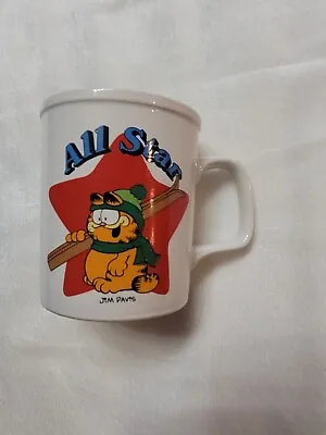 Vintage Garfield Coffee Mug-All Star SKIING  DOWNHILL Enesco 1978 Jim Davis • $7