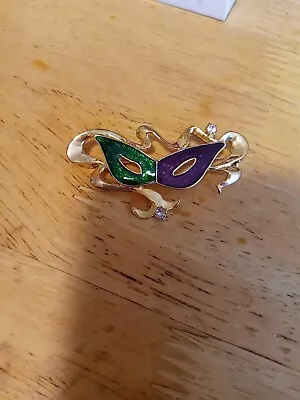 Vintage Mardi Gras Purple Green Enamel Rhinestone Mask Gold Tone Pin Brooch • $16.95