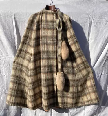 Cest Simone Vintage Wool Plaid Wrap Shawl Poncho Cape With Fur Neck Tie Womens • $59.49