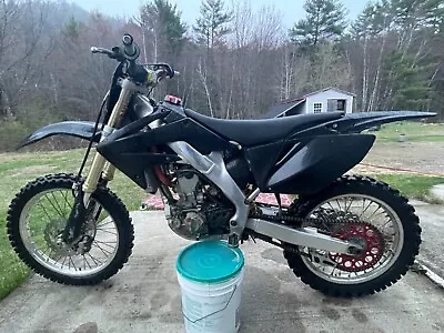 Dirtbike Honda Crf250r. Extra Parts Like Chain Sprocket And 2 Sets Of Plastics • $3200