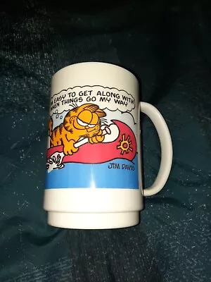 Garfield Vintage Plastic Mug Cup McDonalds Jim Davis 1978 • $4.95