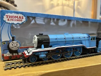 ‘RARE’ Hornby Thomas & Friends GORDON R9291 (LATEST VERSION FROM 2016) EXCELLENT • £199