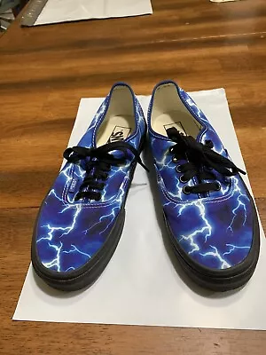 Vans Lo Pro Digi Purple Lightning  Men  9.0 Lace Up Sneakers Womens 7.5 • $35