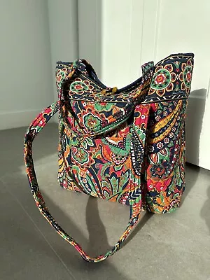 Vera Bradley Womens  Floral Fabric Large  Size Shoulder Bag • $15