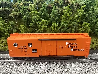 Lionel Pacific Fruit Express Reefer 6-52194 PFE UP SP • $29.99