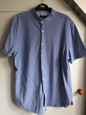 Men's Zara Granded Neck Short Sleeve Slim Fit Blue Shirt - Size XL • £4