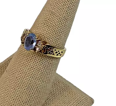 Vtg PAD Gold Tone Ring GE Light Blue 1cm Glass Stone Prong Set 8.25 • $21.95