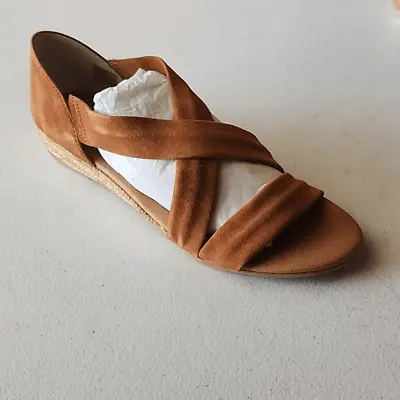 NIB Pinaz Zara Espadrille Cross-Over Strap Sandals Size 40 Or 9 US • $25