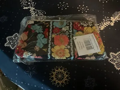 VERA BRADLEY Happy Snails CLUTCH WALLET NEVER USED IN ORIGINAL BAG • $25