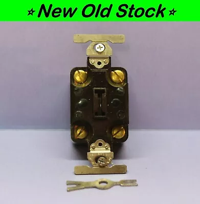 ⚡ Vintage Toggle Keyed Locking Switch Double-Pole DPST Momentary 20A  Bryant • $29.95