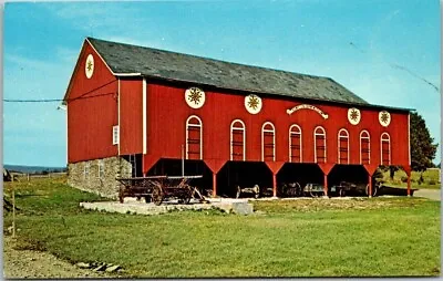 Dutch Country Pennsylvania Hex Signs On Barn Vintage Chrome Postcard A95 • $6
