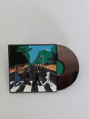 BEATLES METAL ENAMEL HAT PIN CROSSING ABBEY ROAD & RECORD 4.5X3cm NEVER WORN • $11