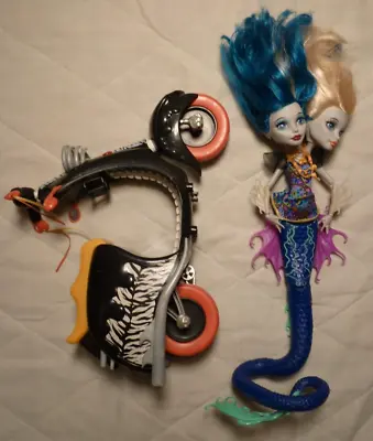Monster High DOLL Double Headed Mermaid Twins & SCOOTER BIKE • $14