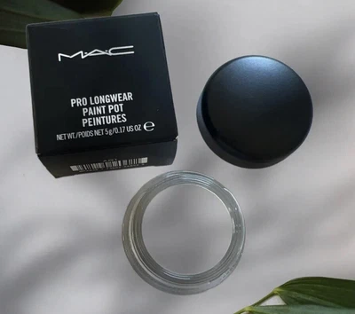 £17.99 • Buy MAC Pro Longwear Paint Pot Cream Eye Shadow 5g White SINK IN A WHISPER Rare