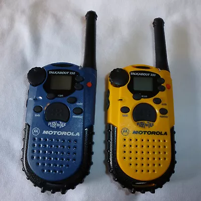 Motorola Talkabout 250 Two Way Radios Set Of 2 Walkie Talkies 14 Channel Tested • $59.99