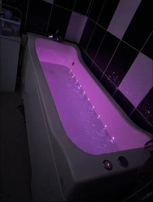 £1000 • Buy Disability/mobility BATH TUB Elderly Whirlpool/lights , Hydraulic By KINGCRAFT