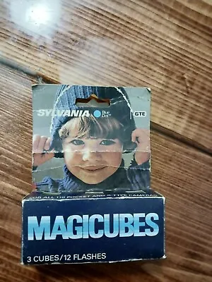 Sylvania Magicubes Lot Of 3 • $9.95