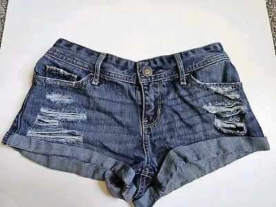 Hollister Womens Distressed Short-Shorts Low Rise Denim Size 1 W 25 G1 • $9.97