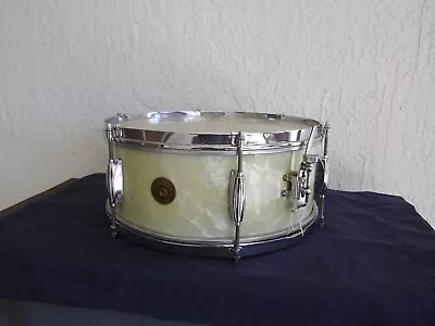 Vintage Gretsch 1950's Snare Drum  WHITE PEARL  (Original Owner) • $449