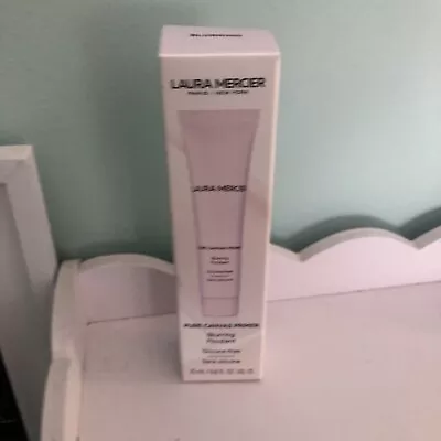 Laura Mercier Pure Canvas Blurring Primer 25ml • £15