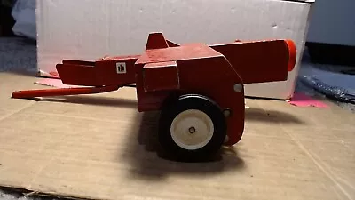 Vintage Ertl International Harvester  Square Baler Made USA 1/16 Or 11.5 In • $13.69