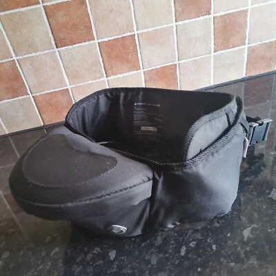 £19.95 • Buy Hippychick Hipseat Waist Baby Carrier 6m 3yrs Adjustable waist  Black Free P&P }
