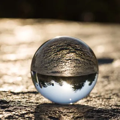 LONGWIN 60MM Clear Crystal Ball Meditation Glass Sphere Photo Prop Free Stand • $12.34