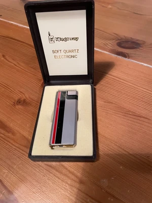 £13 • Buy Kingsway Soft Quartz Electronic Lighter