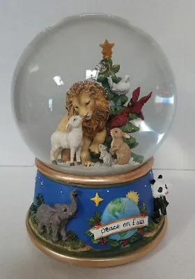 San Francisco Music Box Co Peace On Earth Lion Lamb Christmas Musical Snowglobe • $24.99