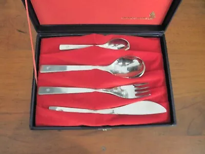 SINGAPORE AIRLINES FIRST CLASS BOXED CUTLERY SET ~ VINTAGE RETRO 1980's • $59.95