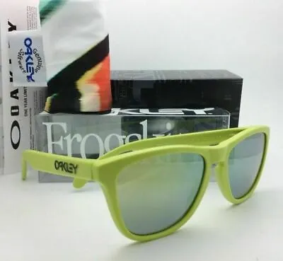 Summit Collection Oakley FROGSKINS Sunglasses 24-341 Green Frame Emerald Iridium • $199.99