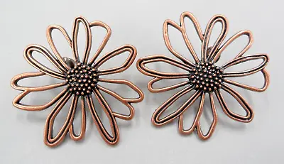 Copper Daisy Earrings Large MCM Flower Studs Mid Century Aesthetic Vtg 1.5  • $9.95