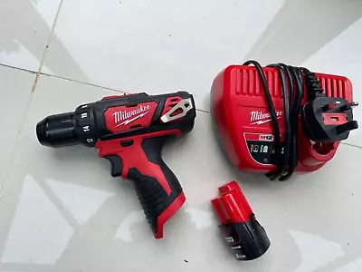 Milwaukee M12bdd-202c M12 12v Compact Drill Driver 1 X 2.0ah Charger New Other. • £95